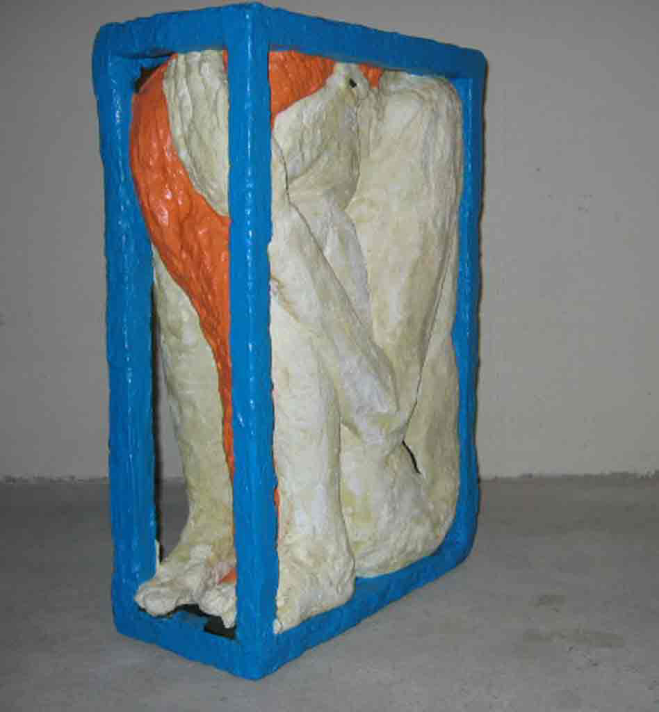 GEFANGEN 80cm x 50cm x 25cm